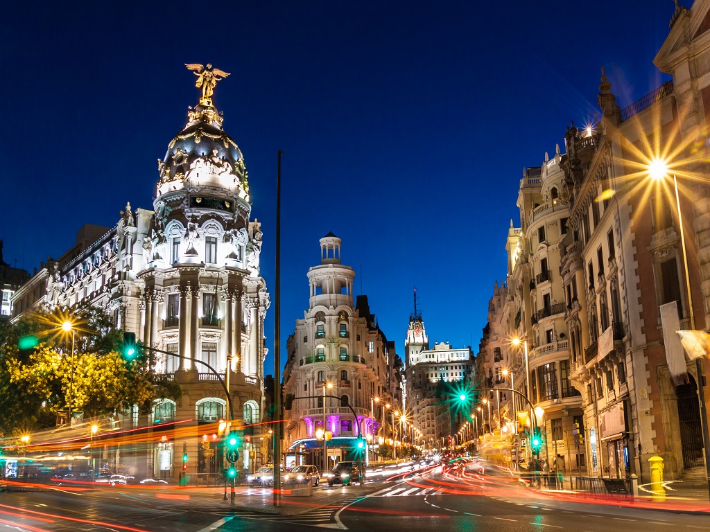 (Shqip) UDHËTIM NË MADRID